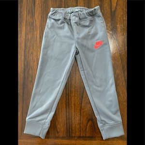 Nike Athletic Joggers (3T Girls)